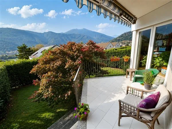 Cadempino: Casa unifamiliare 6 locali