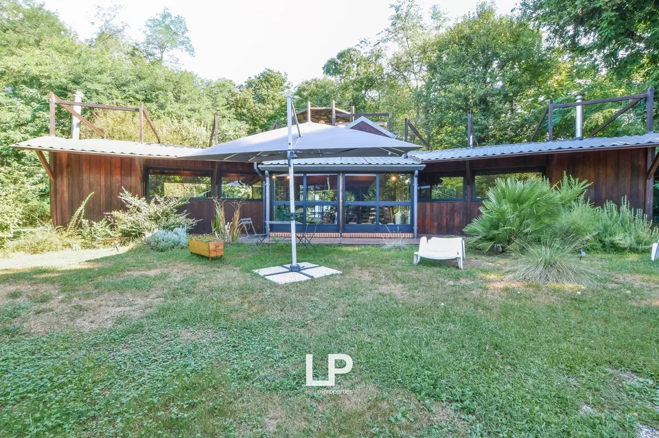 Villa in Sesto Calende