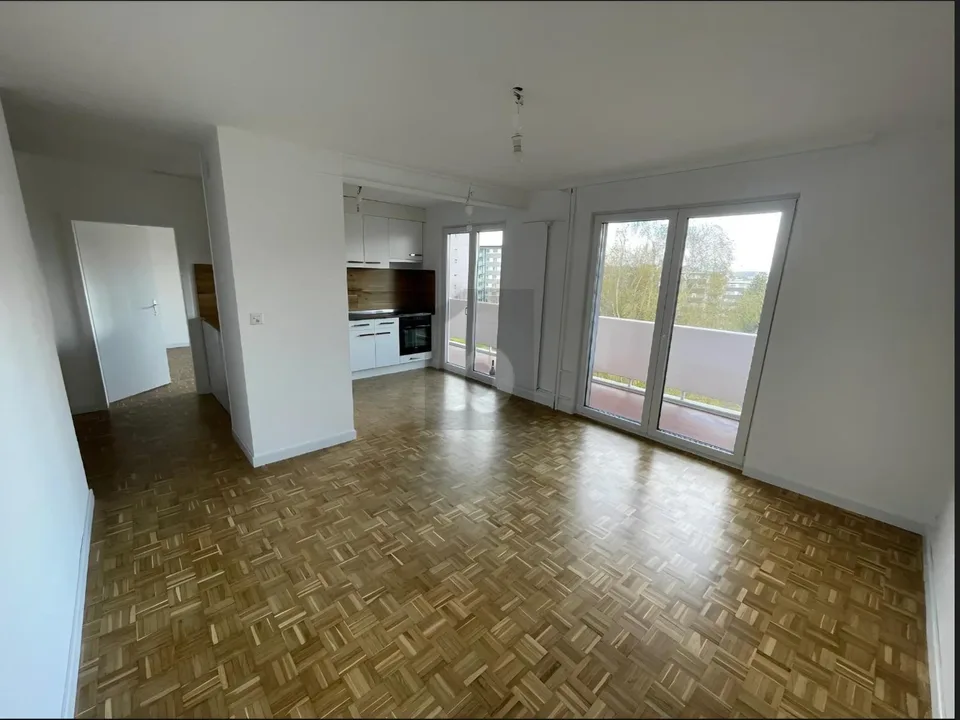 ENTIÈREMENT RÉNOVÉ À FRIBOURG