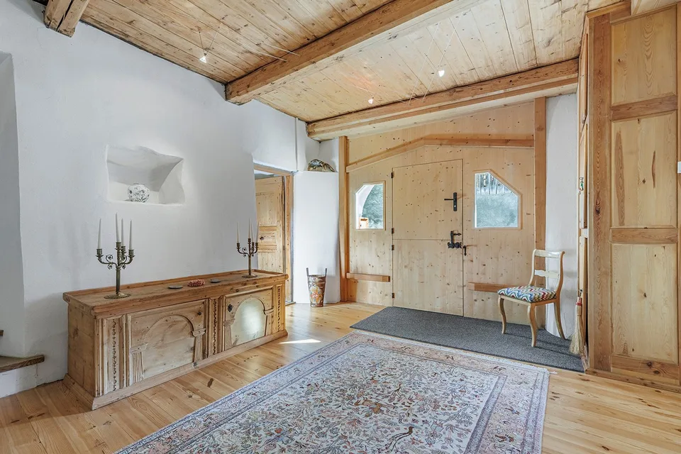 Geräumiges Engadinerhaus mit Potenzial an ruhiger Lage