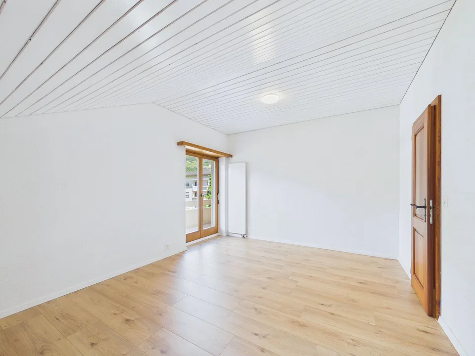 Wohnen mit Weitblick - Grosszügige 6-Zimmer-Duplex-Attikawohnung in Susten – Foto 7 von 9