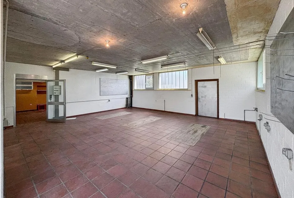 Maison d'habitation et de commerce en tant qu'objet d'investissement avec 7% de rendement ou d'usage personnel – photo 21 sur 30