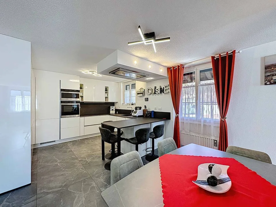 Duplex de charme au cur de Dombresson