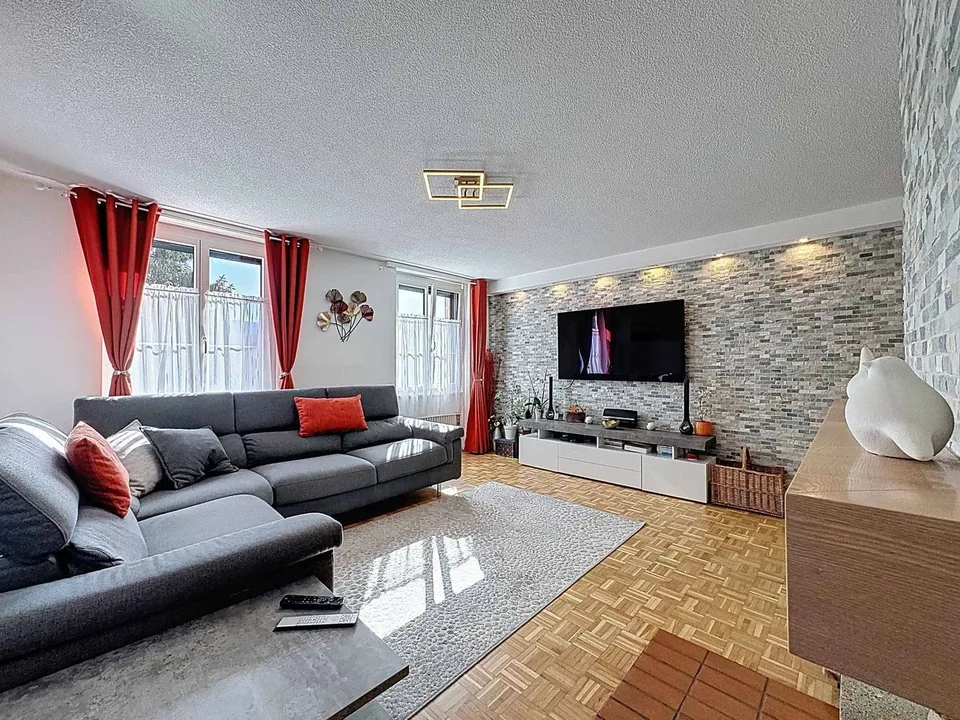Duplex de charme au cur de Dombresson