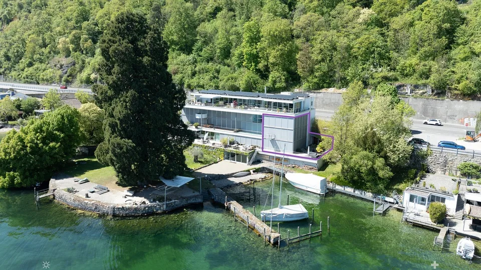 Exklusive Triplex-Wohnung mit direktem Seeanstoss und eigenem Bootsplatz in Twann-Tüscherz