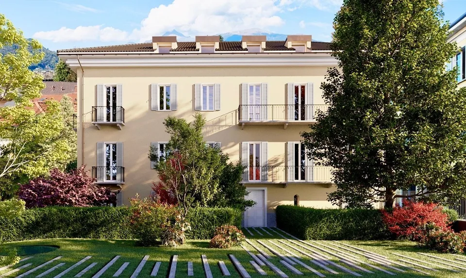3753 - EDIFICIO STORICO IN CENTRO - APPARTAMENTI LUSSUOSI DA 2.5 a 5.5 LOCALI