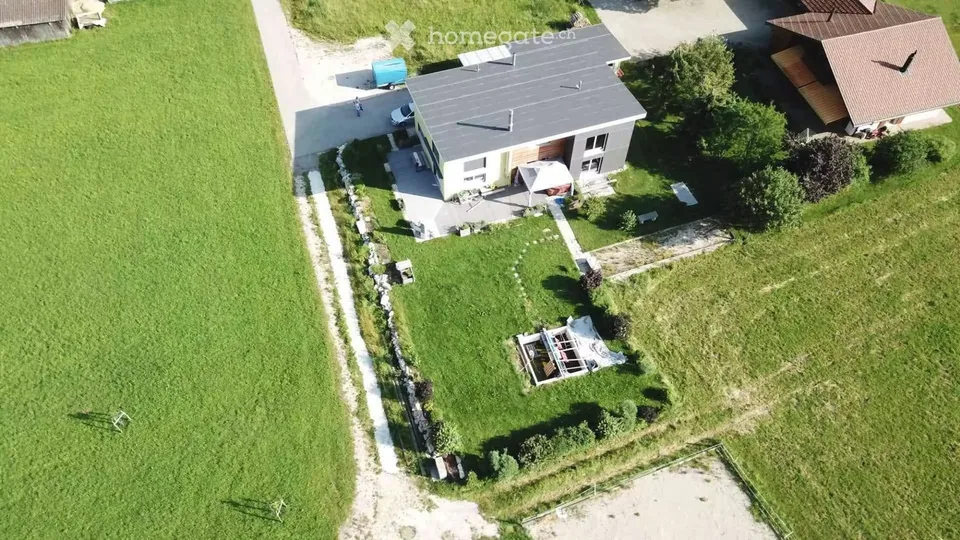 A vendre villa "d'architecte", minergie.