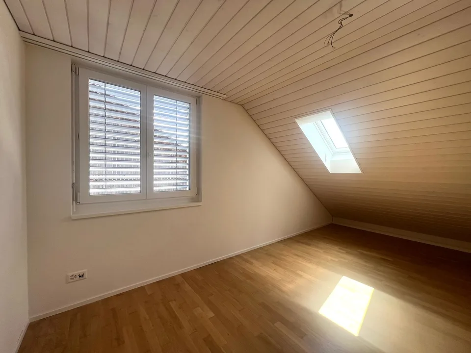 Maison de rang moderne de 6,5 pièces dans un quartier calme à Warth – photo 10 sur 11