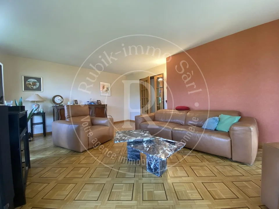 Incantevole villa individuale a 5 minuti da Marly