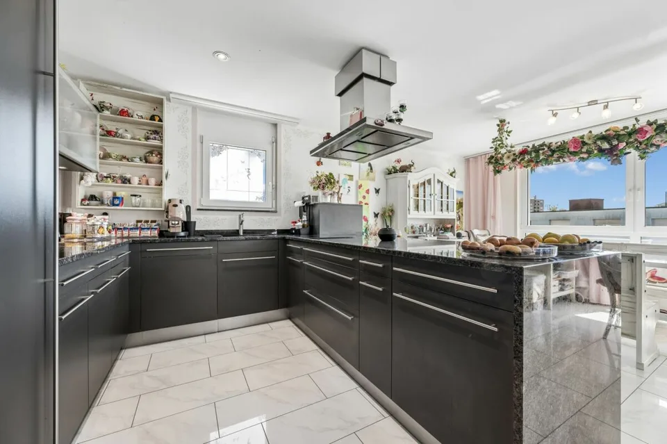 Appartement en propriété lumineux avec un espace de stationnement dans le garage souterrain