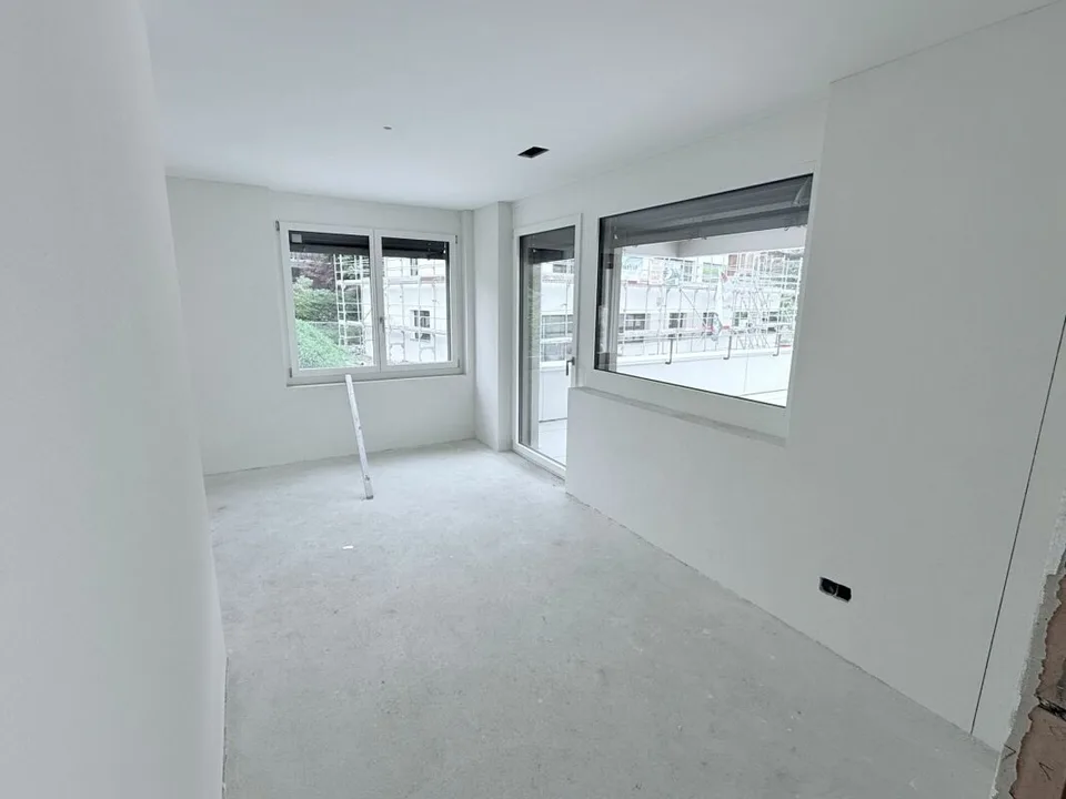 Appartement de toit unique avec vue panoramique alpine à Brig et grande terrasse ensoleillée – photo 10 sur 14