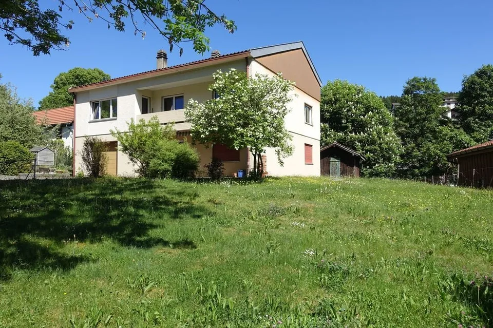 RESERVEE Tramelan - Maison familiale de 5 1/2 pièces avec garage