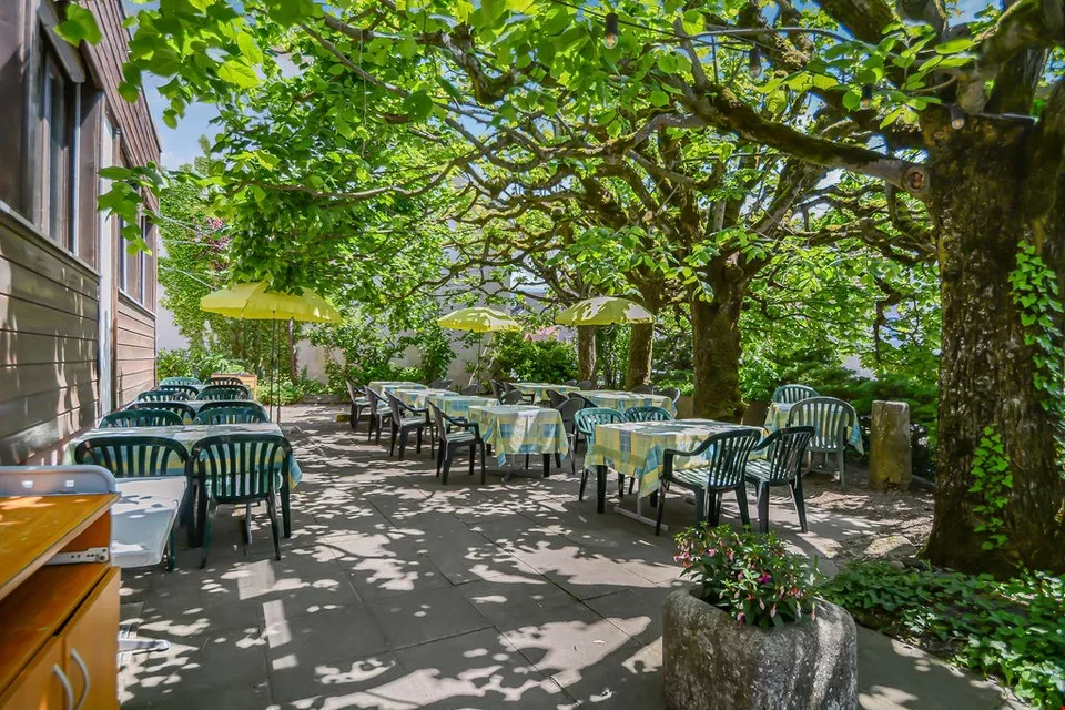 Albergo-Ristorante a Courgenay
