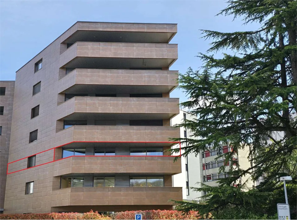 Moderno e spazioso in ottima posizione. Rif. 888 – foto 18 di 26