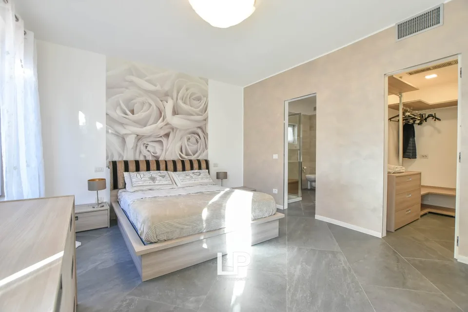 Appartement directement sur le lac de Lugano – photo 21 sur 30