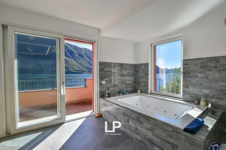 Appartement directement sur le lac de Lugano – photo 15 sur 30