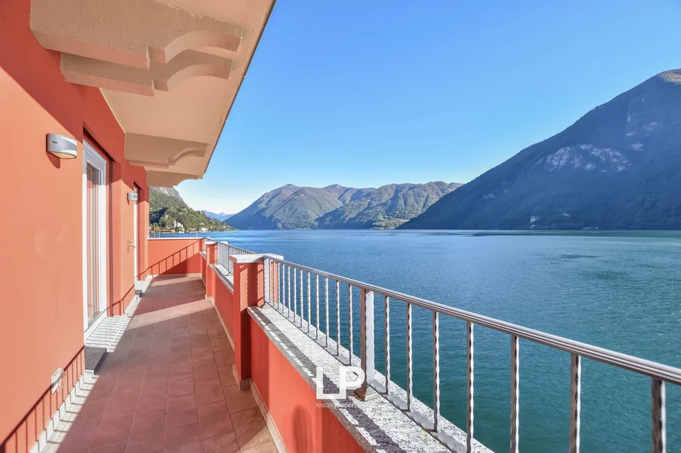 Appartement directement sur le lac de Lugano – photo 12 sur 30