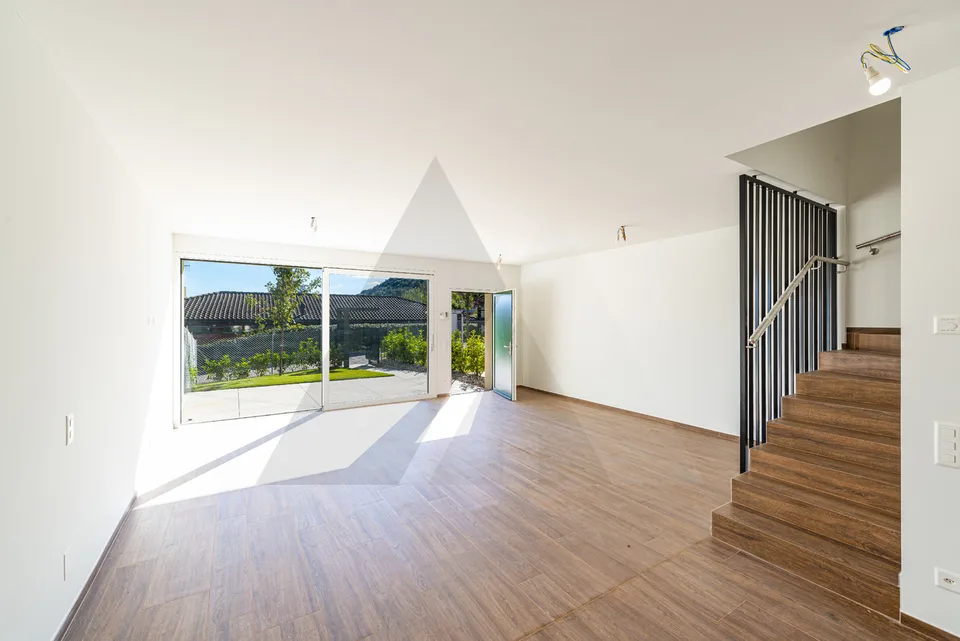 NUOVA CASA A SCHIERA: DESIGN INNOVATIVO E COMFORT SOSTENIBILE
