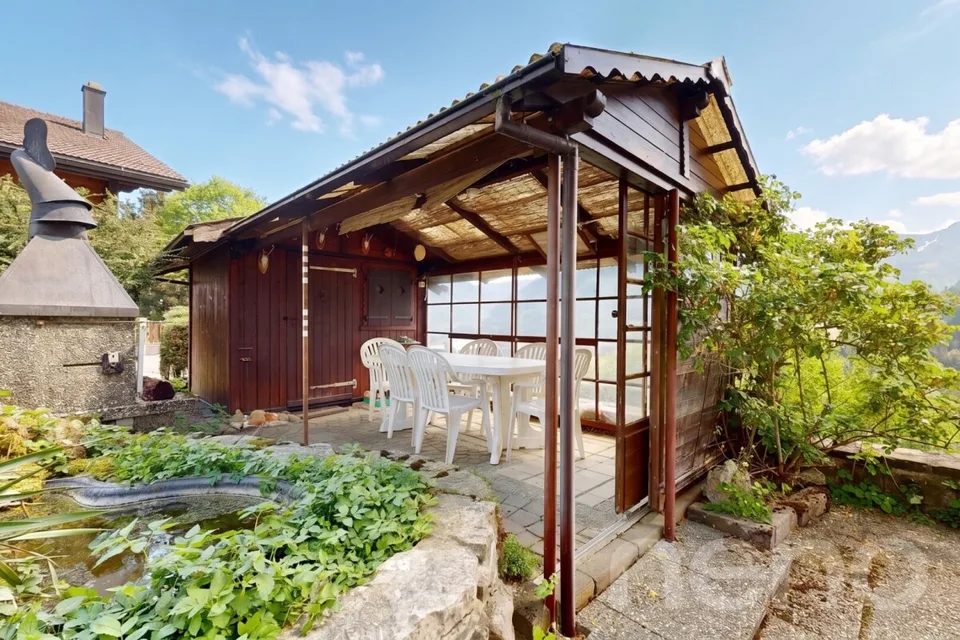 Bucolic chalet with panoramic view of Lake Montsalvens