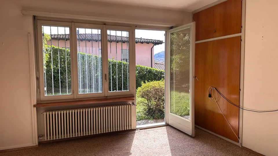 LUGANO - VEZIA - Ampia villa indipendente di 320 mq con bellissimo giardino, zona residenziale – foto 21 di 26
