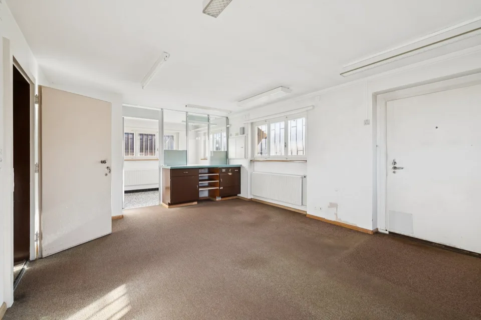 Casa di due appartamenti con grande potenziale di trasformazioni – foto 9 di 11