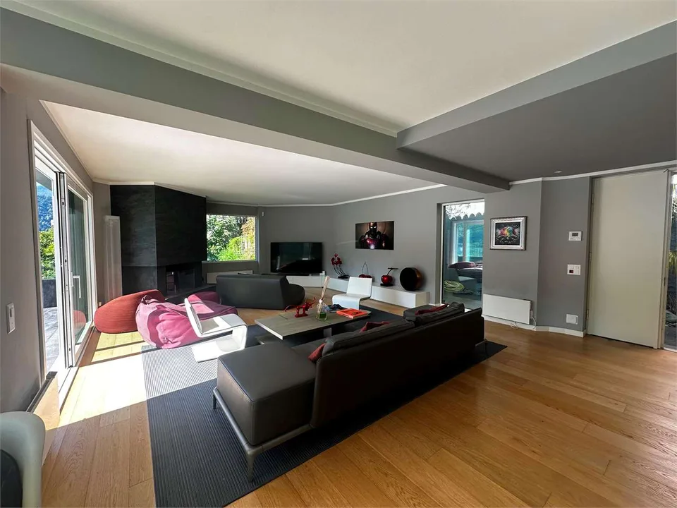 4.5 Zimmer Villa in Vico Morcote – foto 2 di 29