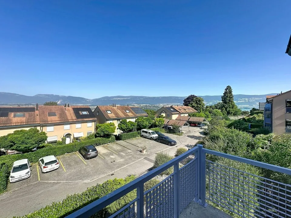 Appartamento duplex di 6,5 locali e 165 m2 con balcone
