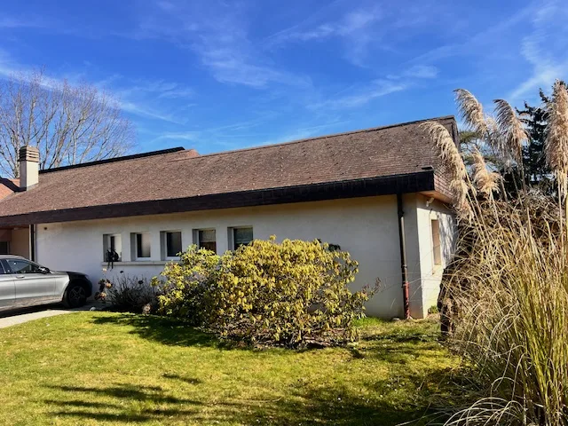 Casa indipendente a Vufflens-le-Château in viager (su grande parcelle costruttiva all'estinzione del diritto di abitazione)