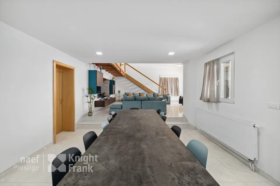 Prächtige 6.5-Zimmer-Villa – Foto 9 von 13