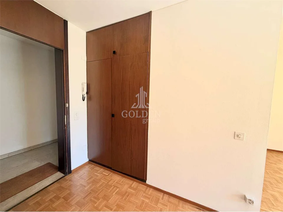 2.5 Locali in contesto residenziale a Breganzona