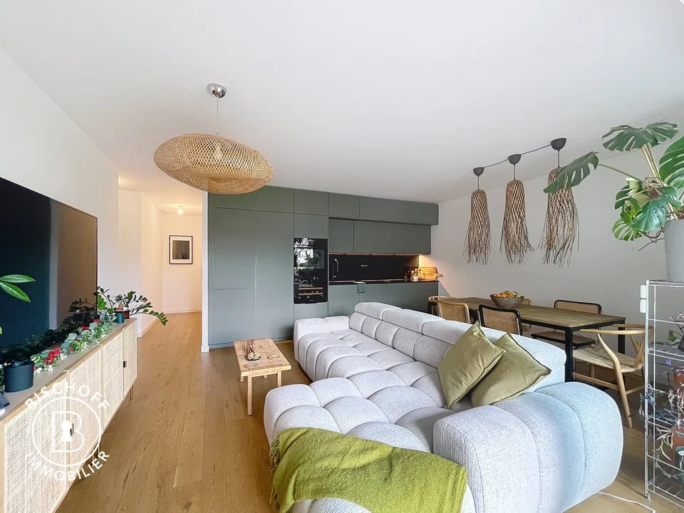 Außergewöhnliche Wohnung im Erdgeschoss
