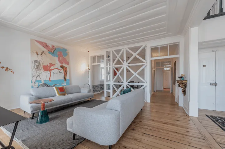 Lisbonne - Elegant Triplex de 8 Pièces à Junqueira Alcântara – photo 18 sur 22