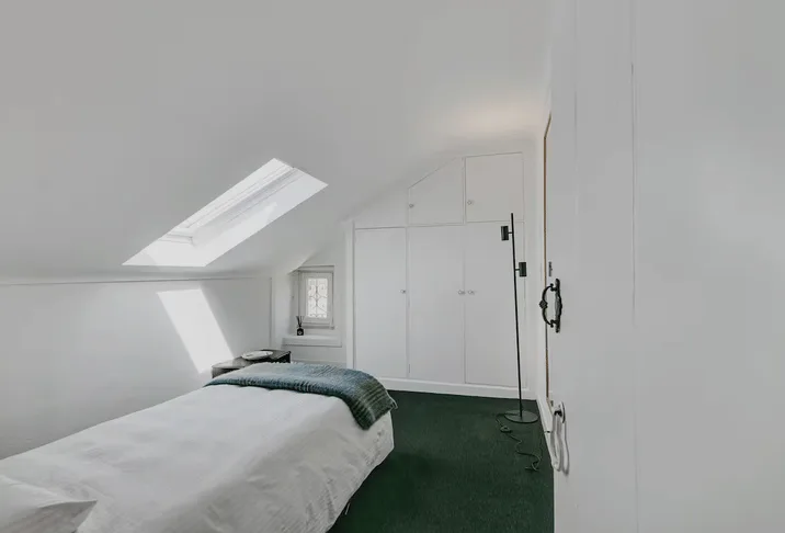 Lisbonne - Elegant Triplex de 8 Pièces à Junqueira Alcântara – photo 16 sur 22