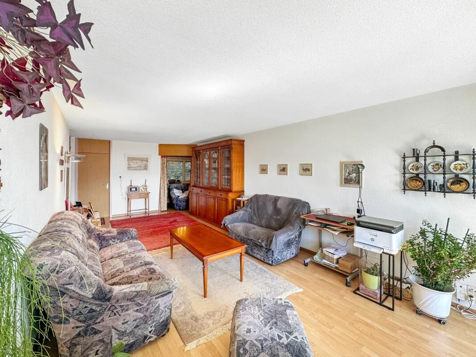 Crans-Montana (Randogne) - Geräumiges 4.5-Zimmer-Wohnung mit Panoramablick und Tiefgaragenparkplatz