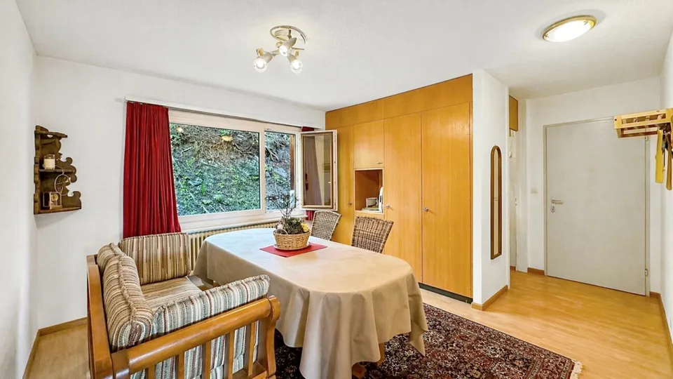 Crans-Montana (Randogne) - Geräumiges 4.5-Zimmer-Wohnung mit Panoramablick und Tiefgaragenparkplatz