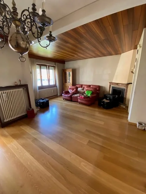Casa unifamiliare di charme a Mendrisio con giardino privato