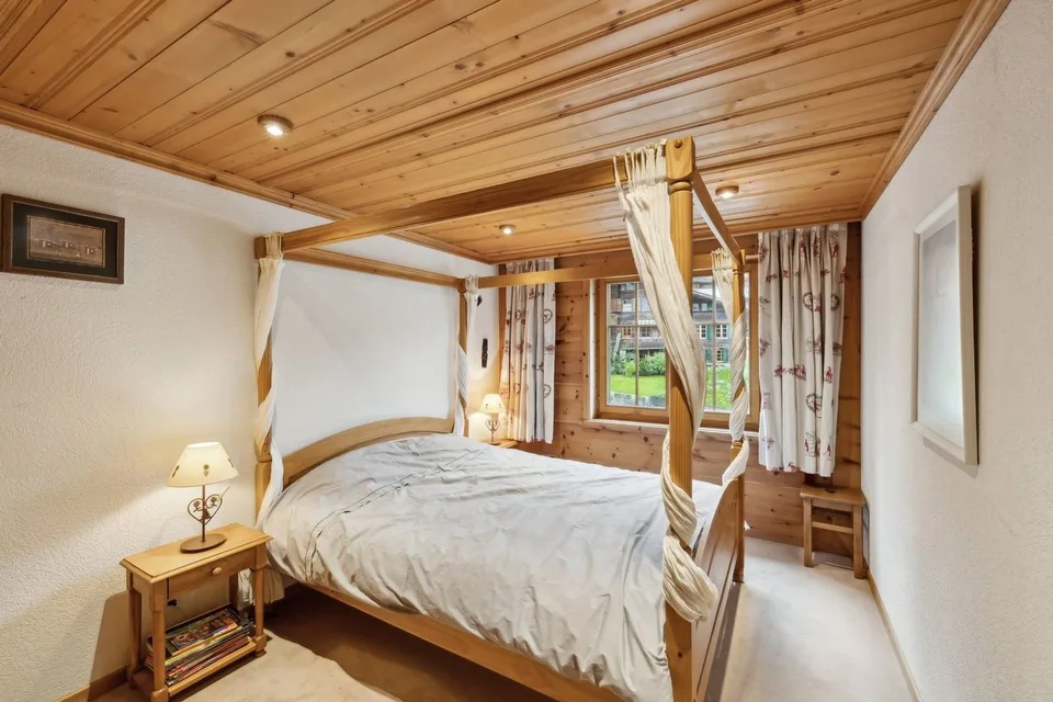 Charmantes 4.5-Zimmer-Wohnung, eine sichere Investition in einem Cadre – Foto 10 von 11