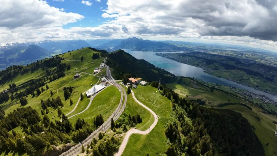 Joyau de la Belle Époque sur Rigi Staffel - Préserver l'histoire, façonner l'avenir, panorama inclus