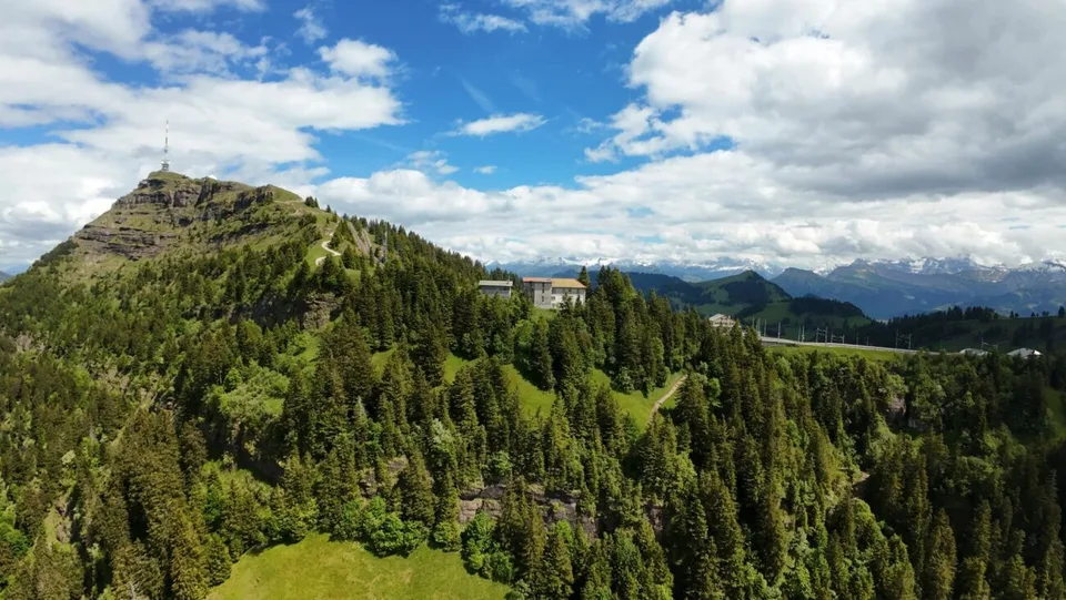 Belle-Époque-Juwel auf Rigi Staffel - Geschichte bewahren, Zukunft frei gestalten, Panorama inklusive