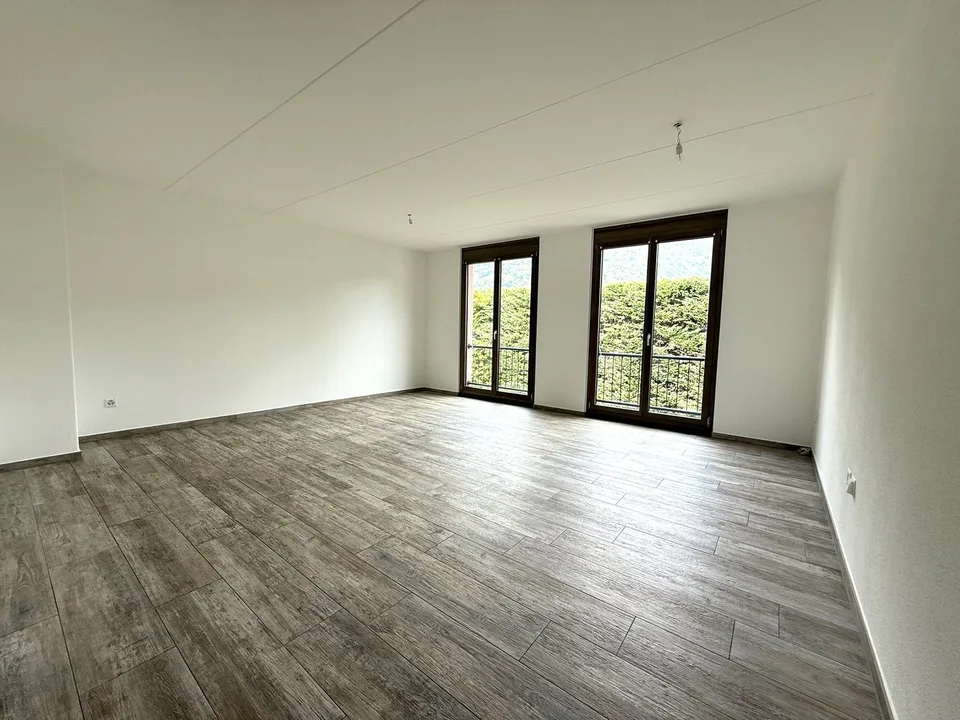 Schönes Haus mit 7 Räumen, Veranda und Terrasse mit Aussicht – Foto 10 von 18