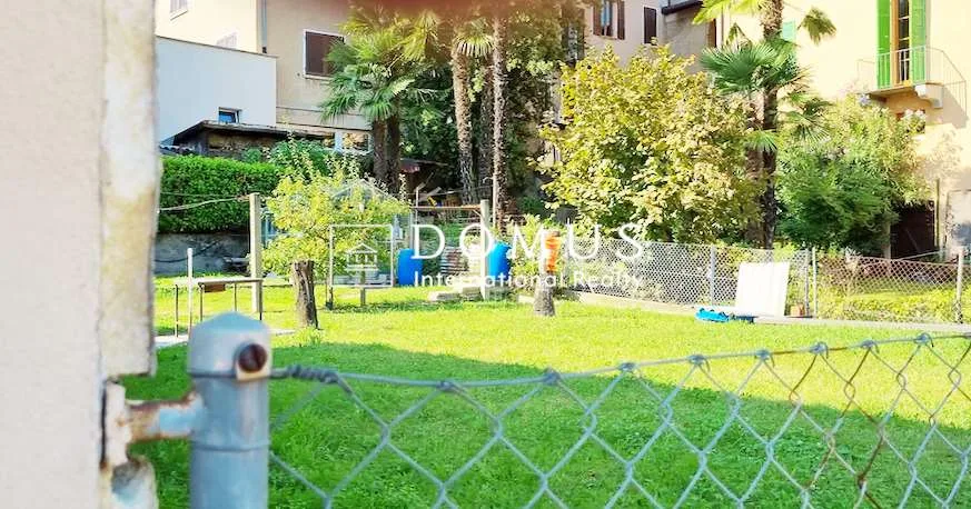 Haus mit großem Garten und Potenzial in Cureglia
