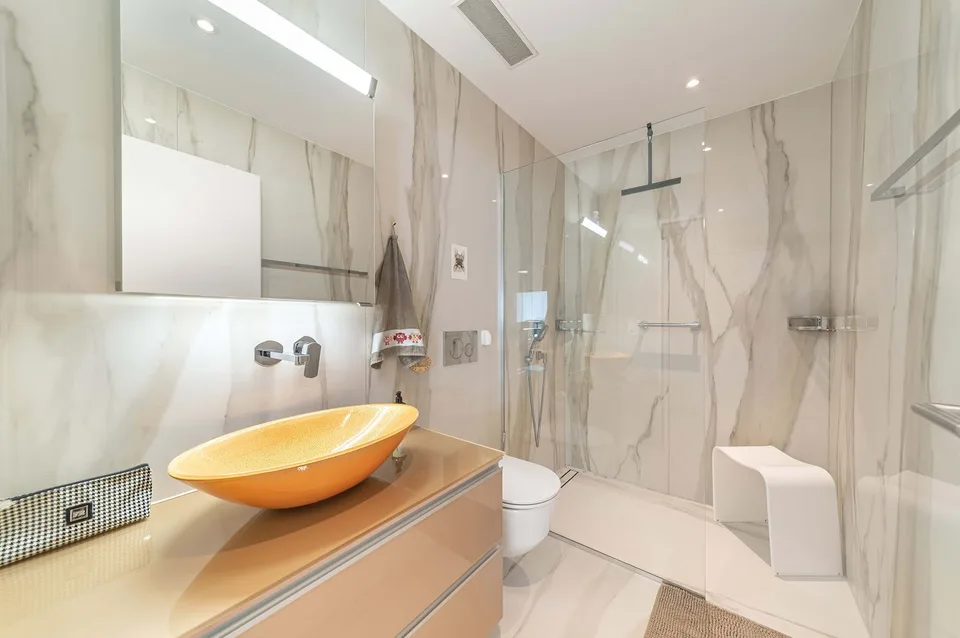 Ein Bijou – moderne 4.5-Zimmer-Gartenwohnung mit viel Privatsphäre – Foto 14 von 17