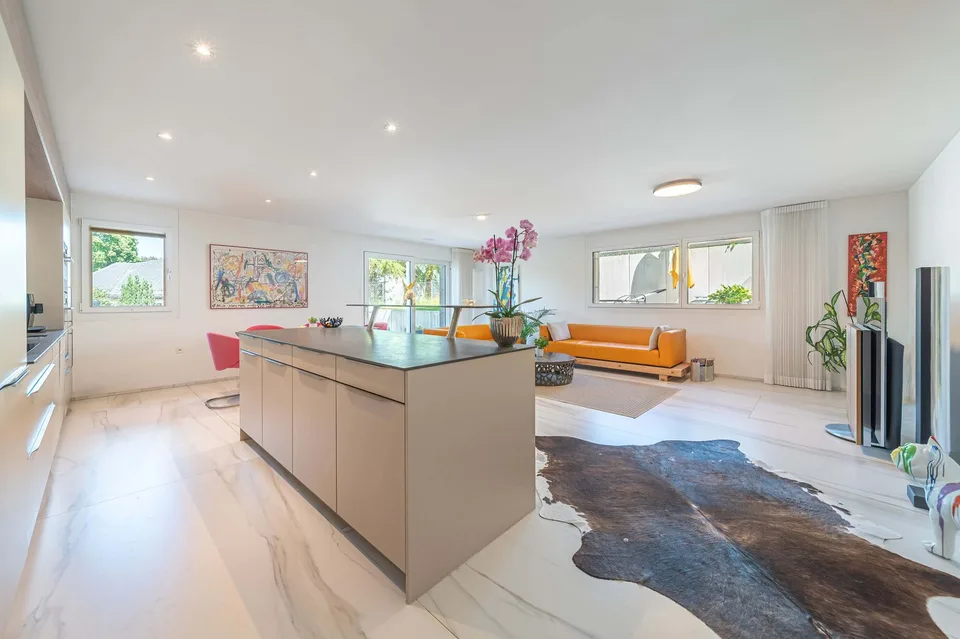 Un bijou – appartement de jardin moderne 4,5 pièces avec beaucoup d'intimité