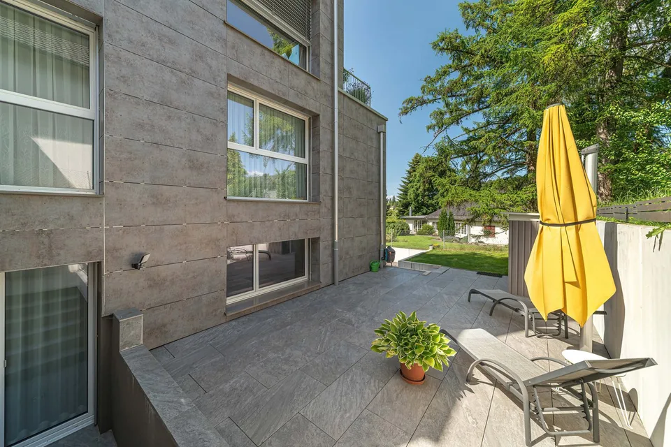 Ein Bijou – moderne 4.5-Zimmer-Gartenwohnung mit viel Privatsphäre – Foto 8 von 17