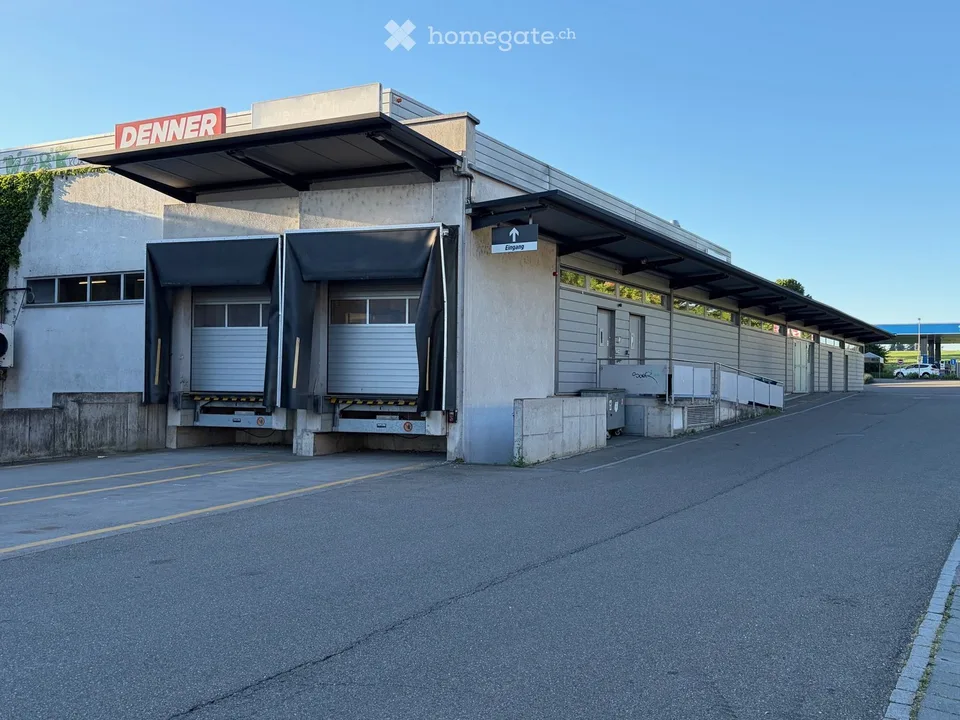 Centro commerciale a Eglisau (asta obbligatoria)