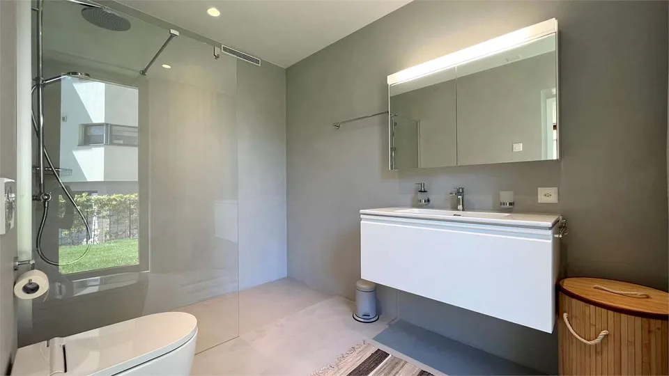 MINUSIO - Nuovo appartamento con grande giardino e vista lago – foto 8 di 13