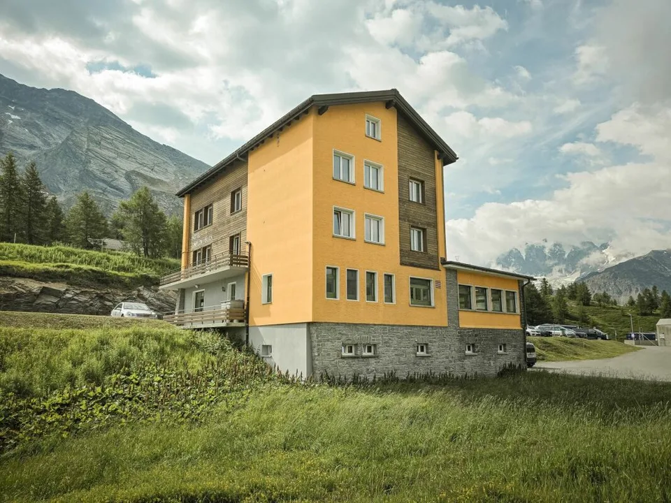 Hotel Restaurant Simplonblick auf der Passhöhe des Simplons