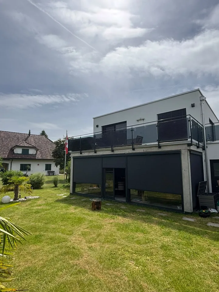 Casa unifamiliare 5.5 locali con appartamento annesso 2.5 locali | Costruita nel 2022 | 202 m² di spazio abitabile
