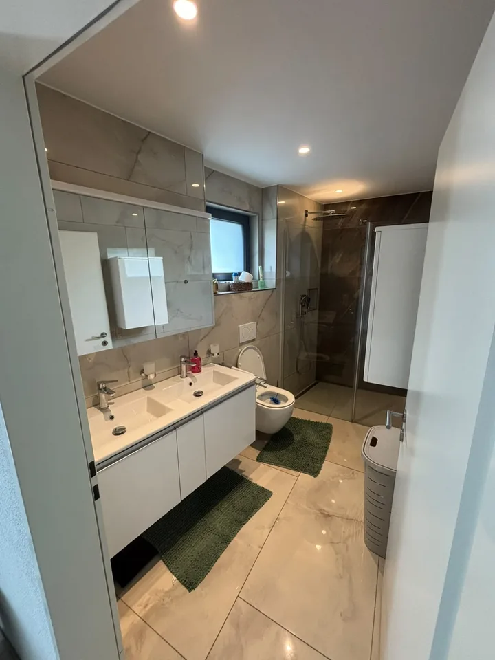 5.5-Zimmer-EFH mit 2.5-Zimmer-Einliegerwohnung | Baujahr 2022 | 202 m² Wohnfläche – Foto 6 von 10