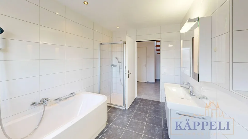 5.5 Room Maisonette Attic Apartment in Heimberg – photo 8 of 10
